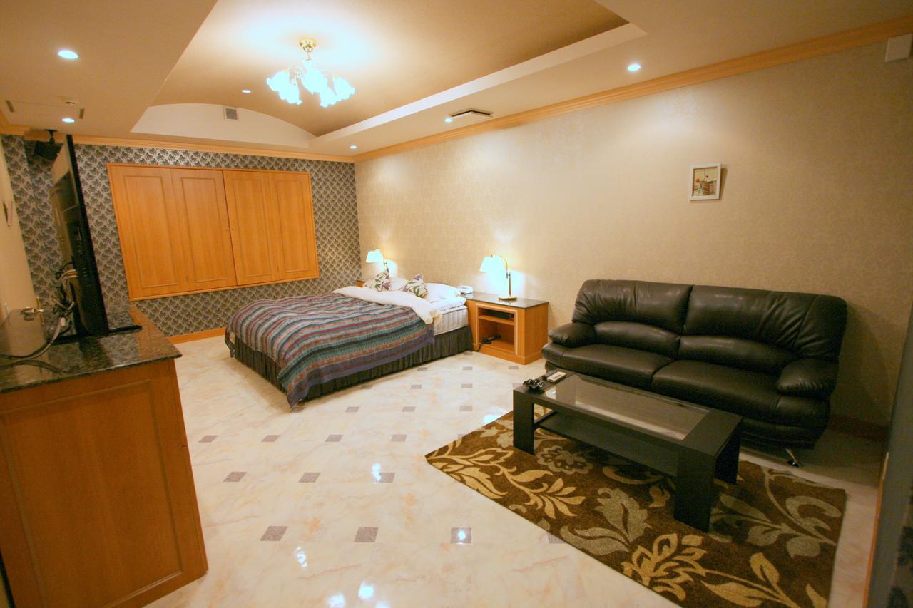 Hotel Sari Resort Takinoyashiro (Adults Only) Kato (Hyogo) Exterior foto